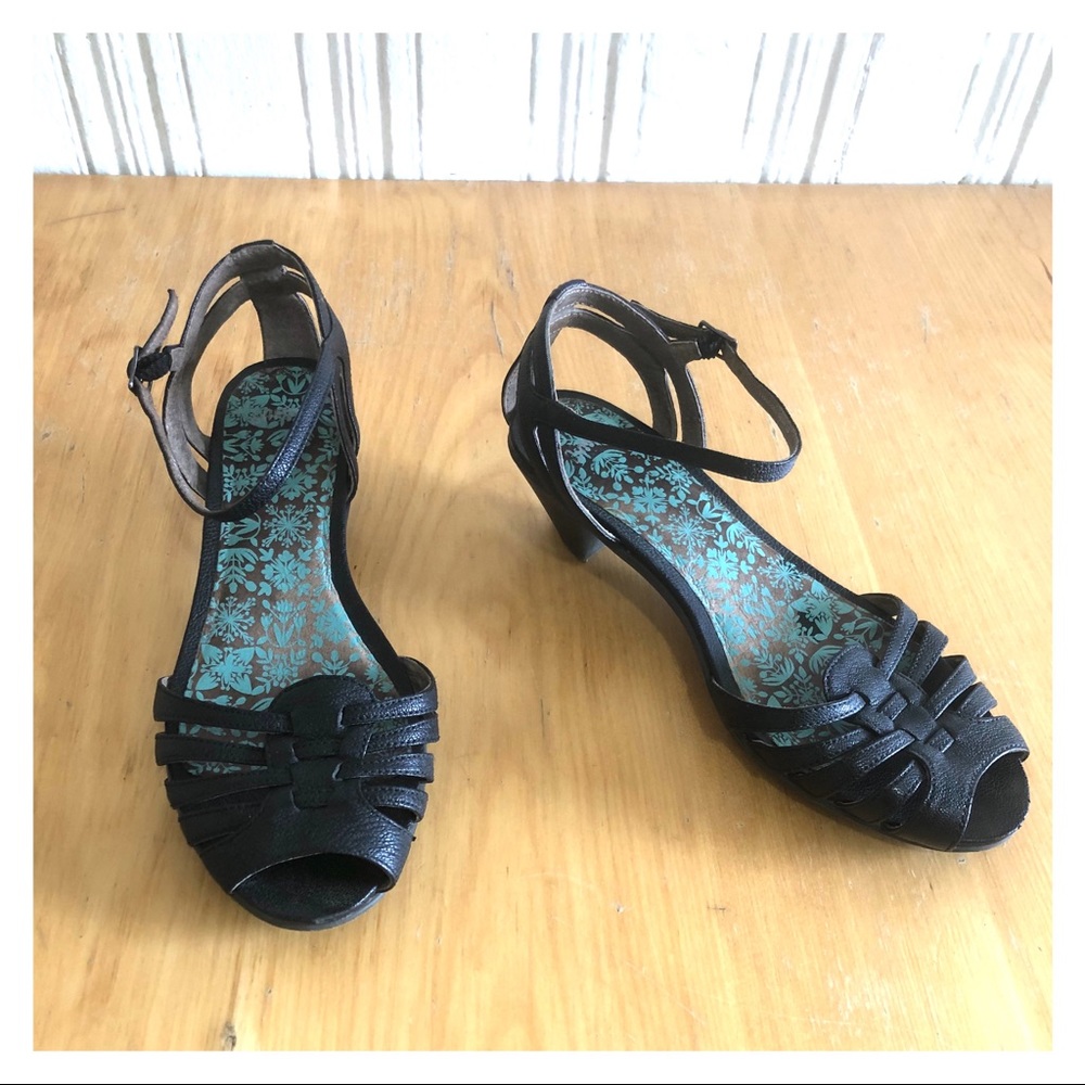Camper Heels